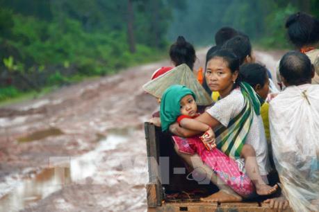 Bộ Quốc phòng hỗ trợ Lào khắc phục hậu quả vỡ đập thủy điện