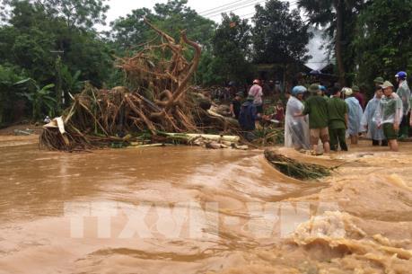 Yên Bái: Đêm mưa lũ kéo dài khiến 39 ngôi nhà bị sập đổ, hư hỏng 
