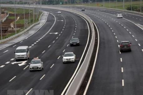 Trình báo cáo nghiên cứu tiền khả thi cao tốc Cam Lâm-Vĩnh Hảo