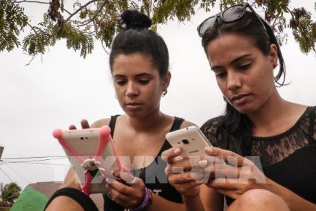Thử nghiệm dịch vụ 3G miễn phí trên điện thoại di động tại Cuba