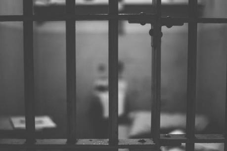 Hà Nội: Tha tù trước thời hạn có điều kiện cho 34 phạm nhân