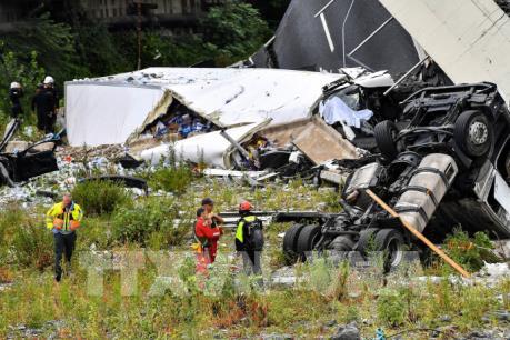 Italy tính tới quốc hữu hóa cơ sở hạ tầng sau vụ sập cầu cạn ở Genoa