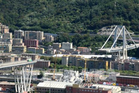 Sập cầu cạn tại Italy: Cổ phiếu Atlantia mất hơn 24% giá trị giao dịch