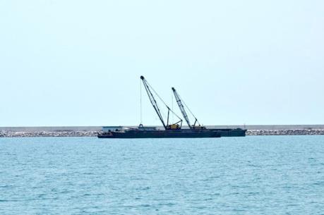 Chưa chấp thuận nhận chìm 2,5 triệu m3 vật nạo vét xuống biển Quảng Bình