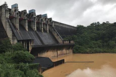 Các nhà máy thủy điện phối hợp điều tiết nước giảm mặn xâm nhập