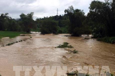 Nguy cơ cao sạt lở đất ở vùng núi và ngập lụt ở vùng trũng Bắc Bộ