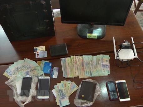 Khởi tố đội trưởng thanh tra giao thông về hành vi đánh bạc