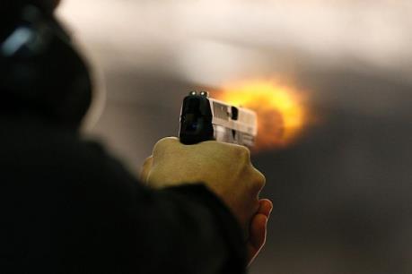 Nổ súng bên ngoài một tòa nhà Bộ Ngoại giao Nga ở Moskva