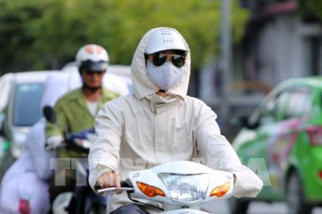 Chỉ số tia cực tím ở Bắc Bộ và Trung Bộ ở mức gây hại rất cao