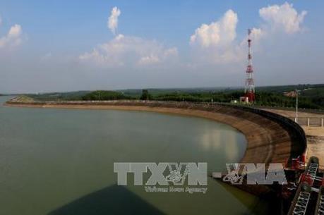 Thủy điện Trị An xả lũ