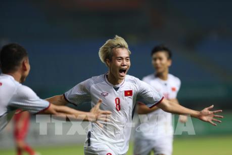 Văn Toàn toả sáng, Olympic Việt Nam thẳng tiến vào vòng bán kết