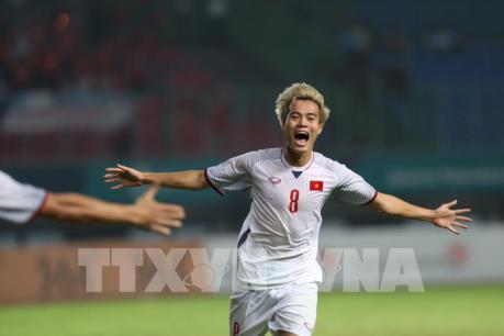 Thủ tướng tặng bằng khen Đội tuyển Bóng đá Olympic quốc gia