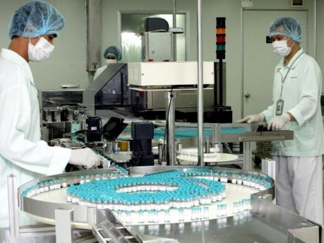 Việt Nam phát triển vắc xin phòng bệnh cho người
