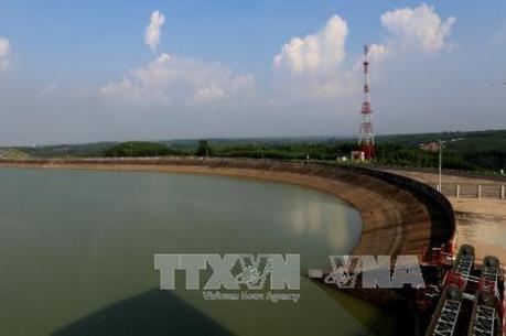 Hôm nay hồ thủy điện Trị An tăng gấp đôi lưu lượng xả lũ