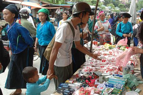 Đưa hàng Việt "bám" sâu nơi đất bản