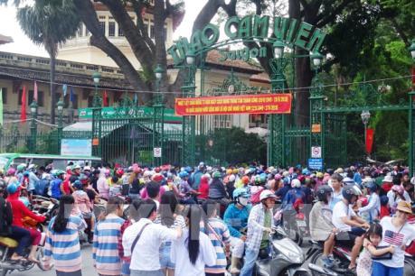 Quốc khánh 2/9: Đông kín khách tham quan các khu vui chơi giải trí tại T.p Hồ Chí Minh 