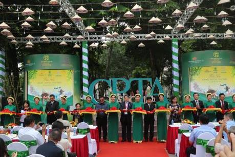 Vietnam Airlines tham gia triển lãm du lịch CPTA 16