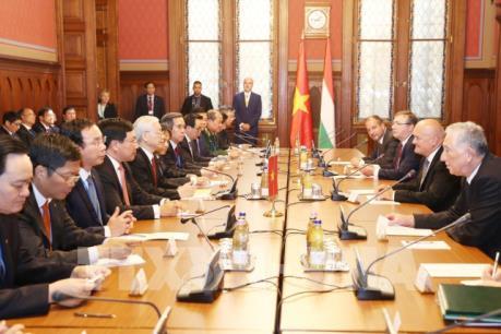 Tổng Bí thư Nguyễn Phú Trọng hội kiến Phó Chủ tịch Quốc hội Hungary