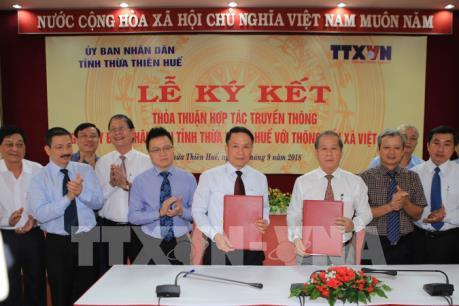 TTXVN và Thừa Thiên - Huế ký thỏa thuận hợp tác truyền thông
