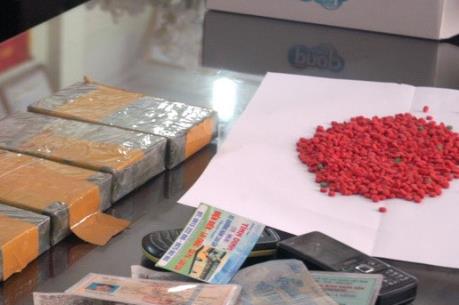 Tóm gọn đối tượng vận chuyển hơn 110.000 viên ma túy tổng hợp