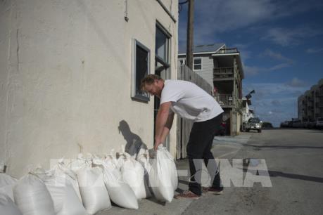 Bang thứ 5 của Mỹ ban bố tình trạng khẩn cấp do siêu bão Florence