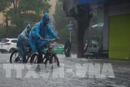 Dự báo thời tiết hôm nay 17/9: Hoàn lưu bão số 6 tiếp tục gây mưa to, gió giật mạnh