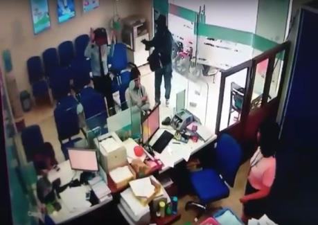 Bắt giữ nghi can vụ cướp phòng giao dịch ngân hàng Vietinbank Tiền Giang