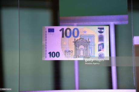 ECB công bố hai tờ tiền mới mệnh giá 100 và 200 euro