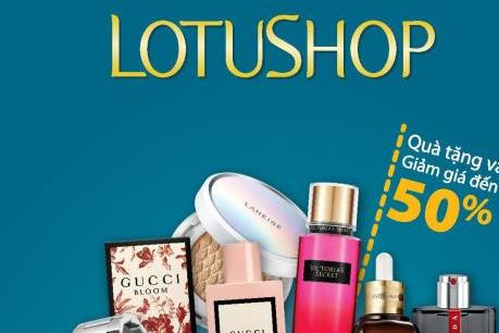 Vietnam Airlines cùng King Power Traveler bán hàng miễn thuế trên máy bay