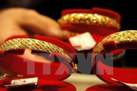 Giá vàng thế giới ngày 18/9 giảm bất chấp căng thẳng thương mại Mỹ-Trung