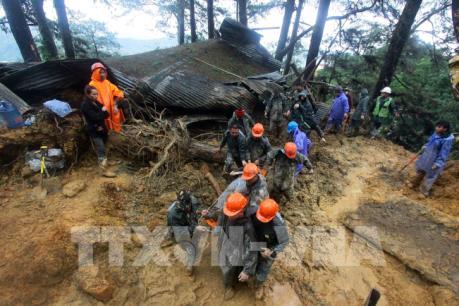 Số người thiệt mạng do bão Mangkhut có thể chạm mốc 3 con số