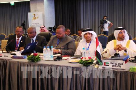 Các nước trong và ngoài OPEC không nhất trí tăng sản lượng dầu