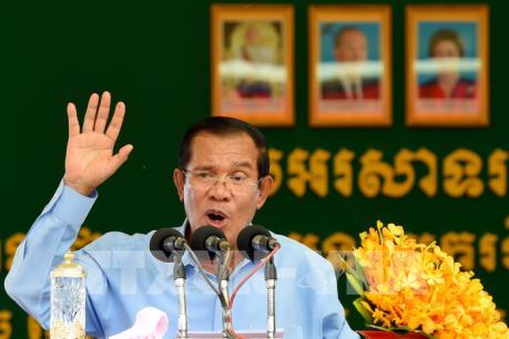 Thủ tướng Campuchia tới Việt Nam viếng Chủ tịch nước Trần Đại Quang