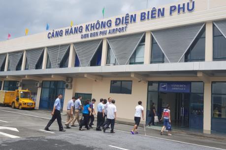 Phó Thủ tướng chỉ đạo về dự án nâng cấp Cảng hàng không Điện Biên