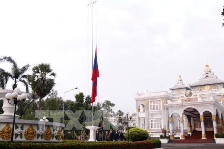 Lào bắt đầu hai ngày quốc tang tưởng niệm cố Chủ tịch nước Trần Đại Quang