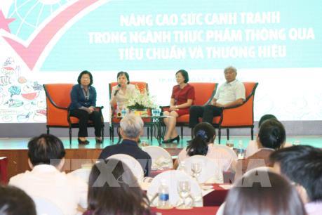 Nâng sức cạnh tranh cho thực phẩm Việt bằng tiêu chuẩn và thương hiệu