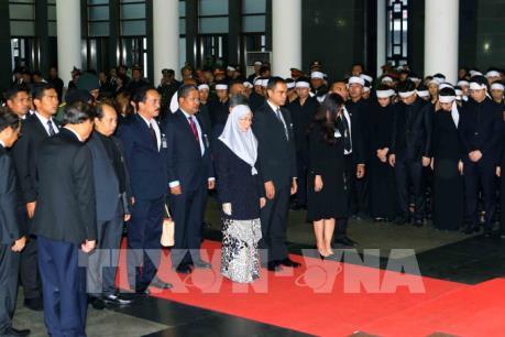 Lễ viếng Chủ tịch nước Trần Đại Quang tại Hong Kong (Trung Quốc), Malaysia và Ai Cập