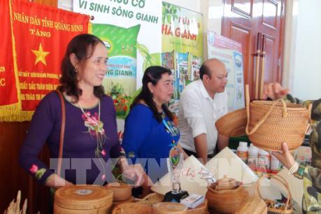 Phát triển thương mại biên giới Việt Nam – Lào