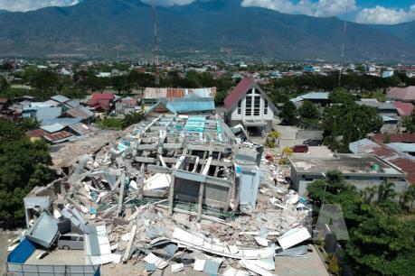 Động đất, sóng thần tại Indonesia: Hy sinh thân mình giúp máy bay cất cánh an toàn