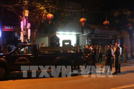 Nghệ An : Khống chế thành công đối tượng cố thủ trong nhà với lựu đạn
