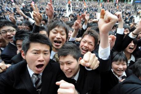 Giới trẻ Nhật Bản biết hài lòng hơn với bản thân