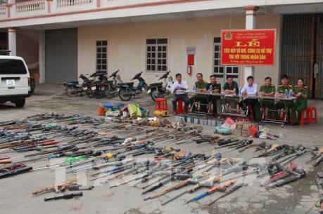 Nguyên nhân khiến đối tượng sử dụng vũ khí nóng cố thủ trong nhà tại Nghệ An