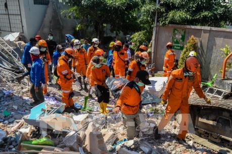Hoạt động cứu trợ quốc tế diễn ra khẩn trương tại Palu, Indonesia