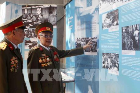 Khai mạc trưng bày chuyên đề “Hà Nội ngày trở về”