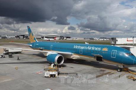 Vietnam Airlines điều chỉnh khai thác do ảnh hưởng của cơn bão Kong-Rey