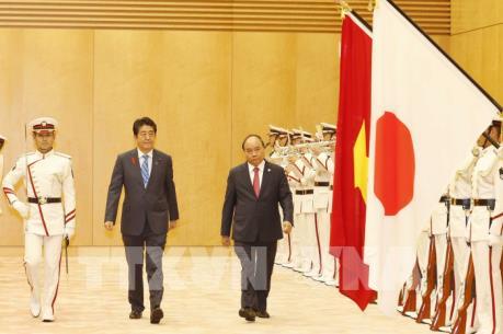 Lễ đón chính thức Thủ tướng Nguyễn Xuân Phúc tại thủ đô Tokyo, Nhật Bản