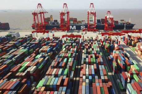 Căng thẳng thương mại leo thang, tăng trưởng trong xuất khẩu của Trung Quốc chậm lại