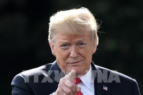 Trung Quốc và Mỹ tự kìm hãm nhau bằng các biện pháp trừng phạt thương mại