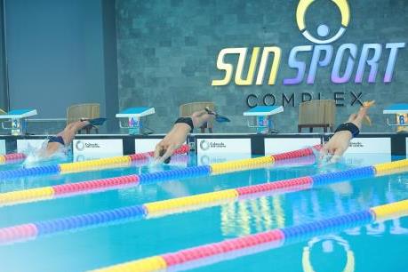 Khởi động giải bơi các nhóm tuổi mở rộng tranh cúp Sun Sport Complex