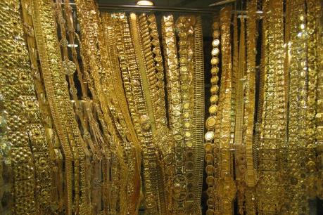 Giá vàng hôm nay 18/10 biến động nhẹ